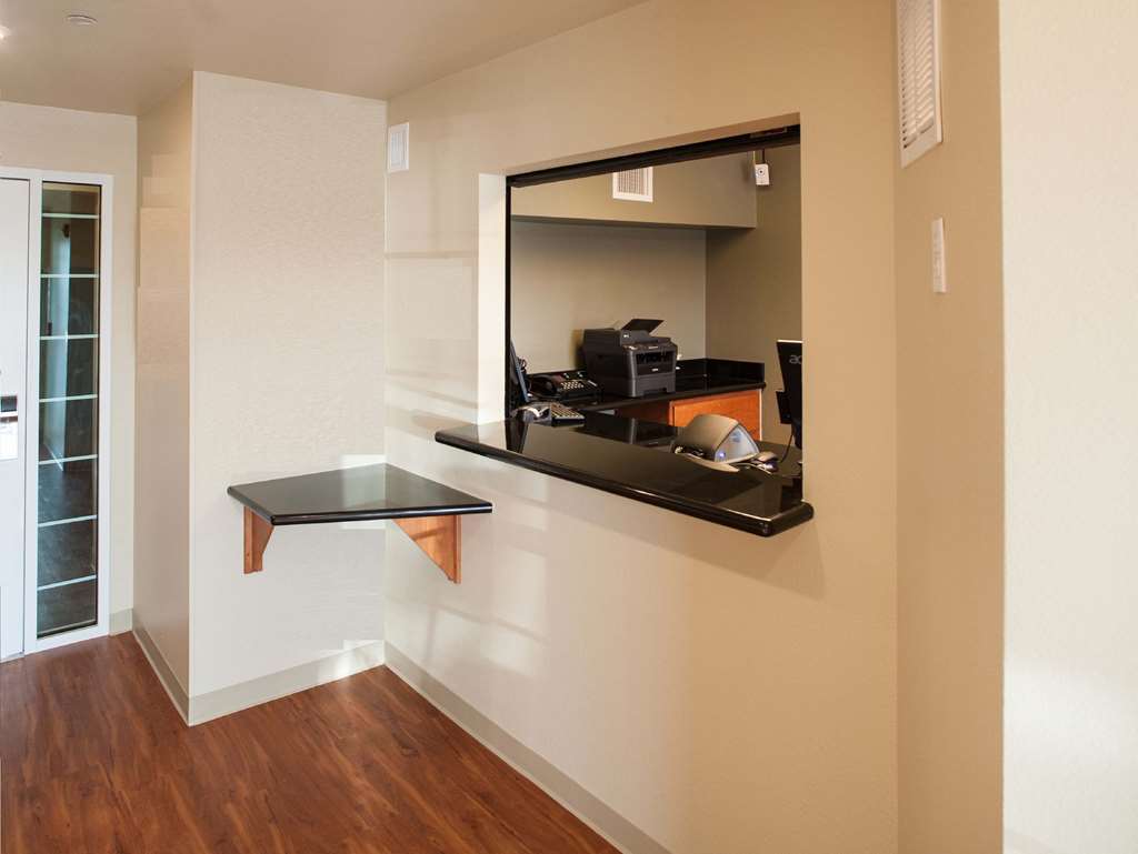 Woodspring Suites Des Moines Pleasant Hill Dalaman gambar